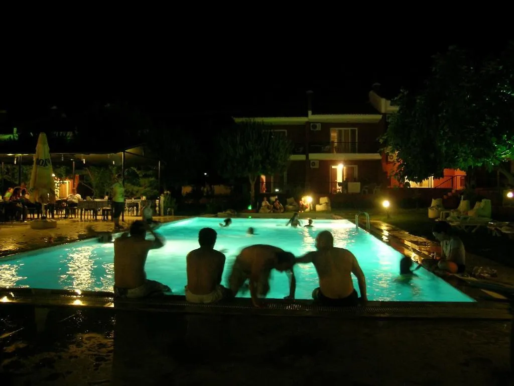 Ξενοδοχείο Alacati Golden Resort